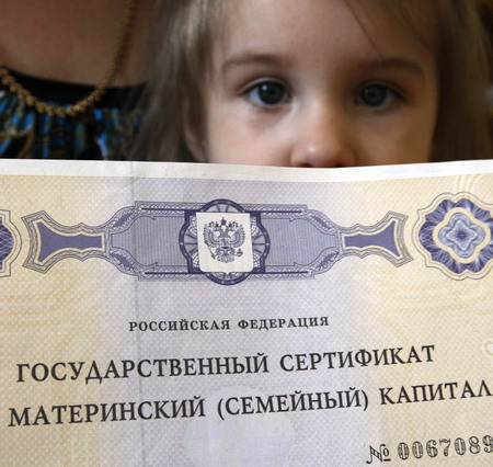 ����-����